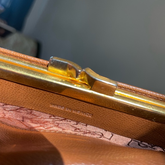 YSL Vintage Brown Leather Trifold Wallet with Internal Kisslock Coin Pocket - Picture 12 of 15